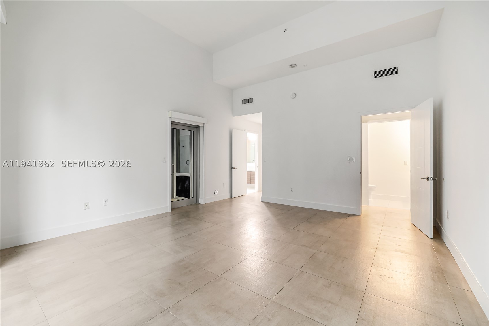 1010 SW 2nd Ave #506, Miami FL 33130
