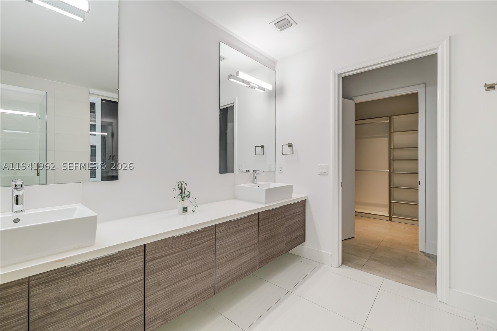 1010 SW 2nd Ave #506, Miami FL 33130
