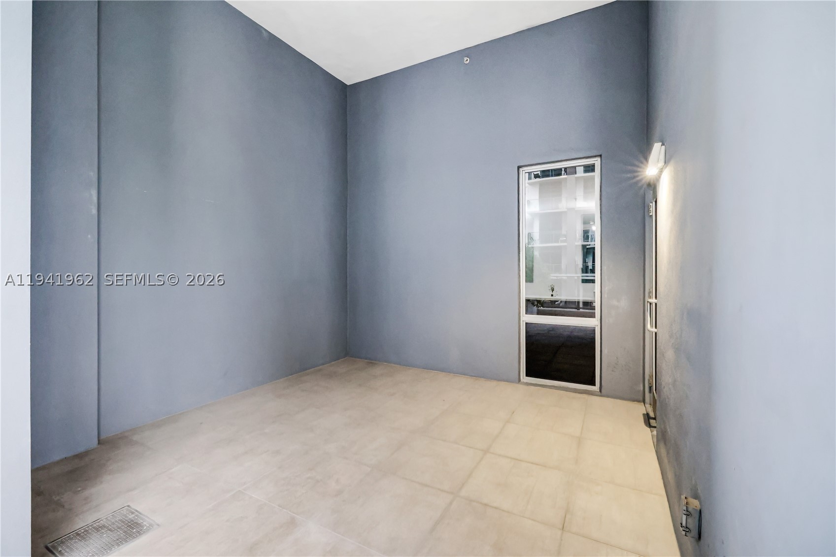1010 SW 2nd Ave #506, Miami FL 33130