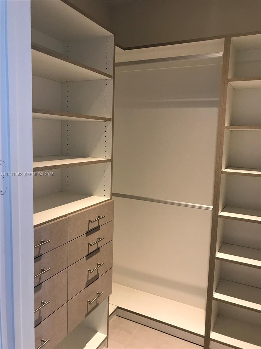 1010 SW 2nd Ave #506, Miami FL 33130