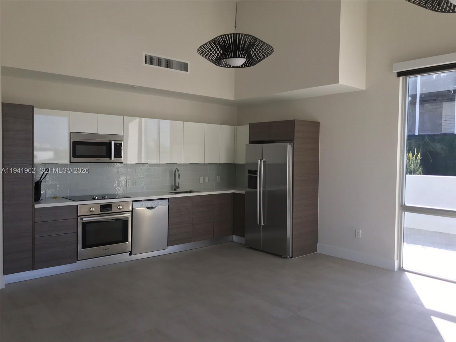 1010 SW 2nd Ave #506, Miami FL 33130