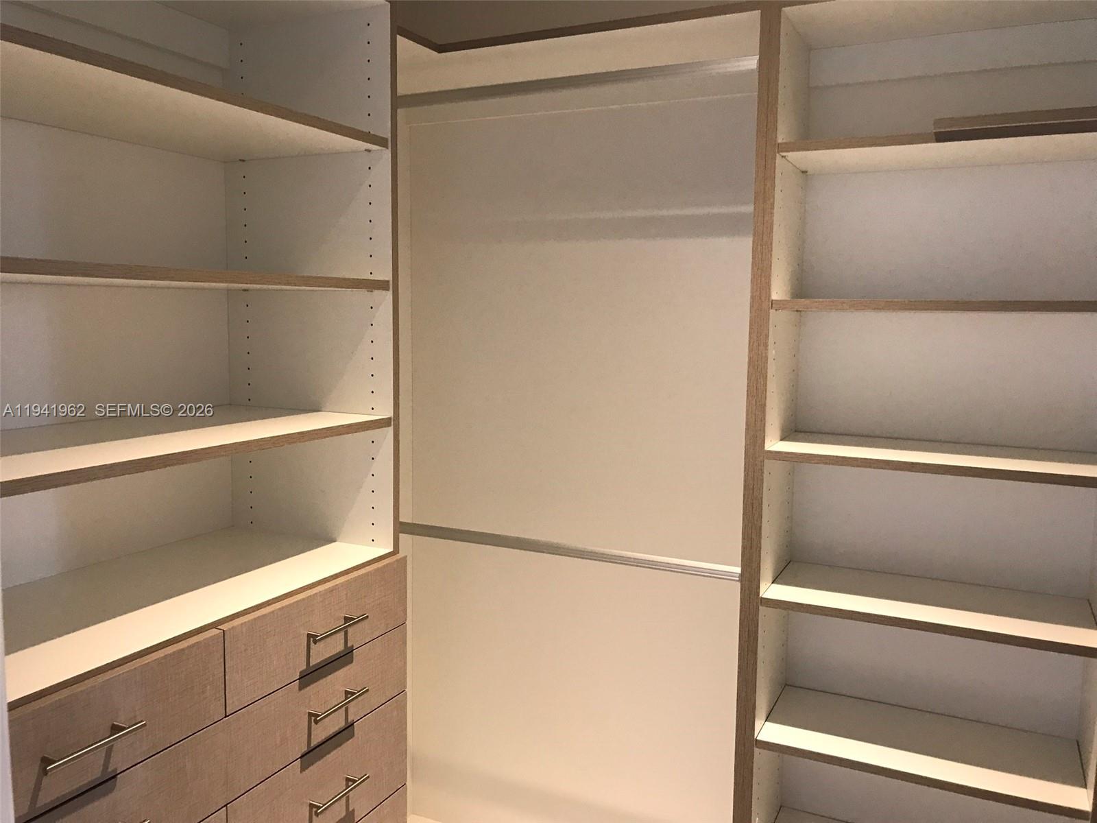 1010 SW 2nd Ave #506, Miami FL 33130