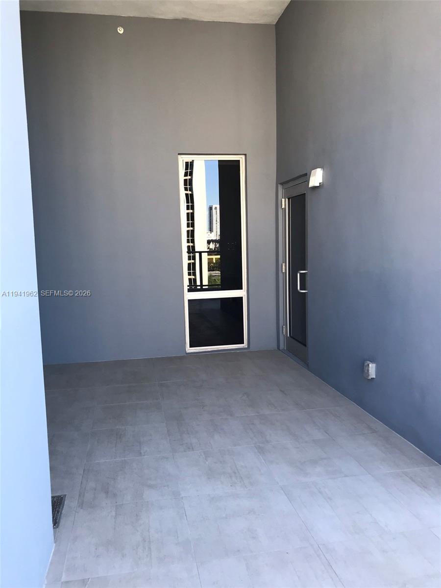 1010 SW 2nd Ave #506, Miami FL 33130