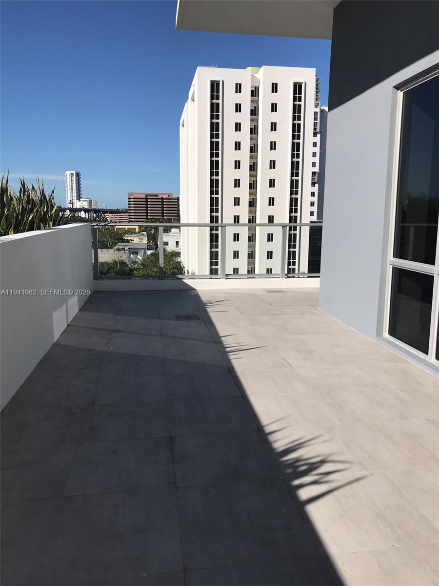 1010 SW 2nd Ave #506, Miami FL 33130