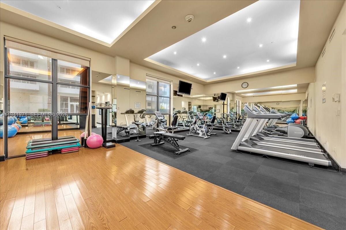 8877 Collins Ave #PH-2, Surfside FL 33154
