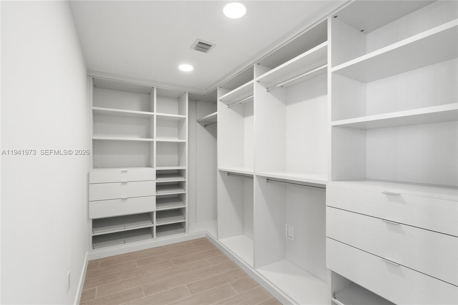 500 Alton Rd #2101/02, Miami Beach FL 33139