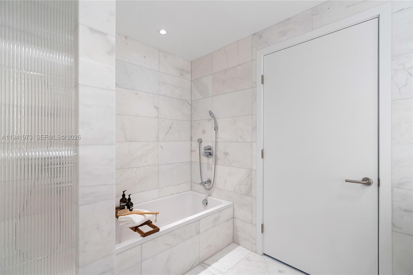 500 Alton Rd #2101/02, Miami Beach FL 33139