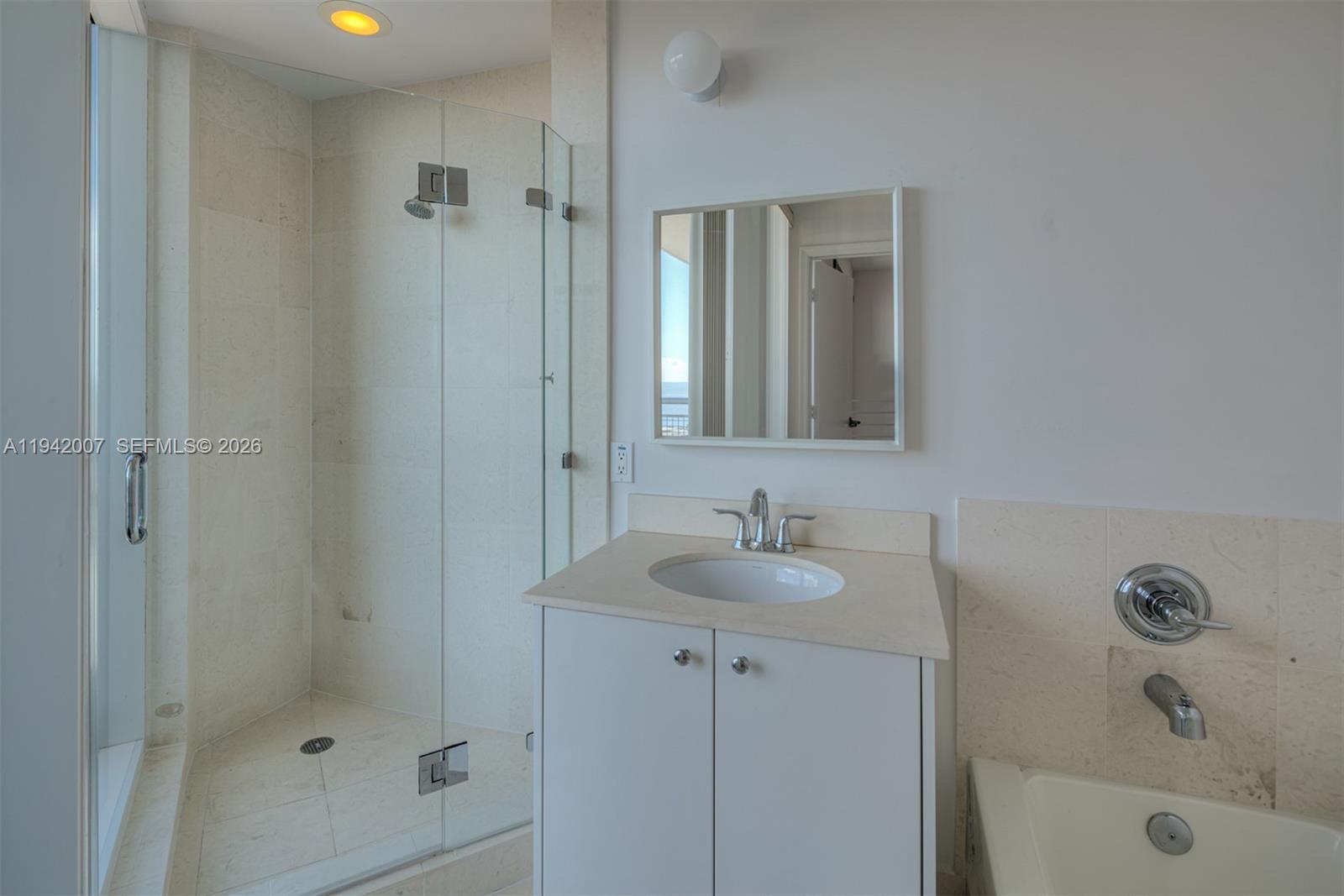 60 SW 13th St #4211, Miami FL 33130