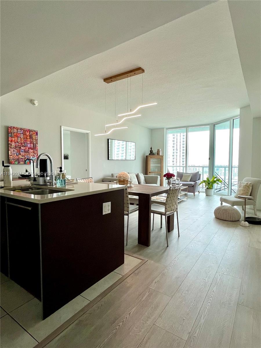 1900 N Bayshore Dr #1714, Miami FL 33132