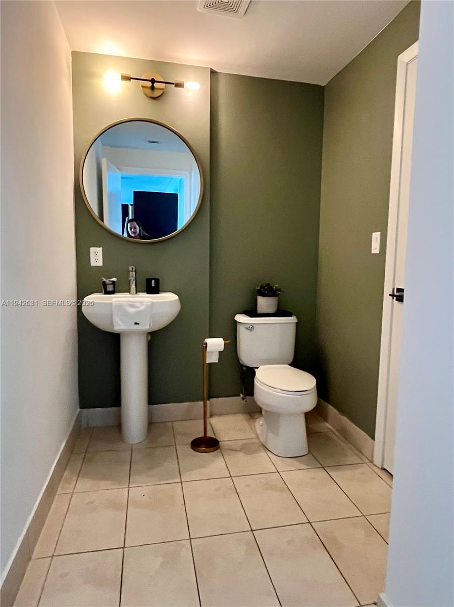 1900 N Bayshore Dr #1714, Miami FL 33132