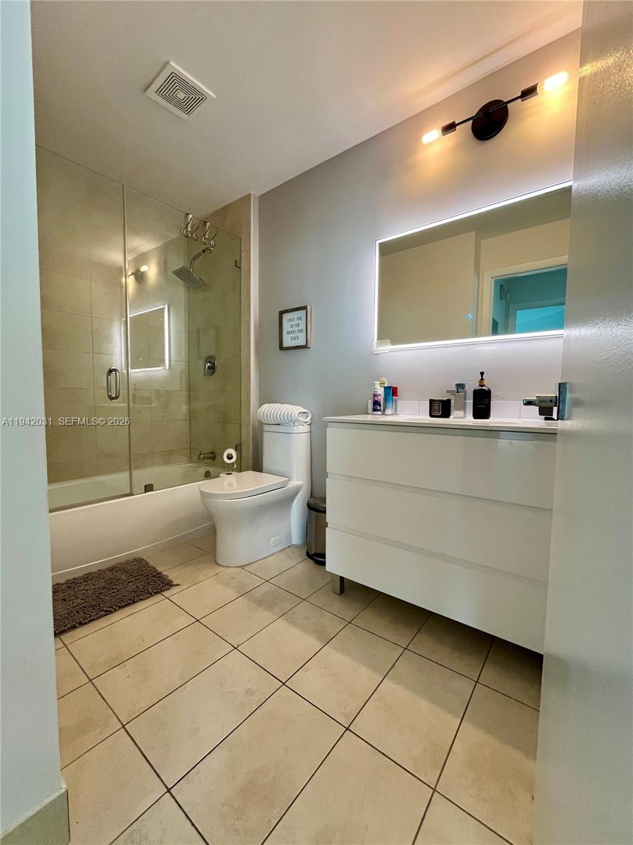 1900 N Bayshore Dr #1714, Miami FL 33132