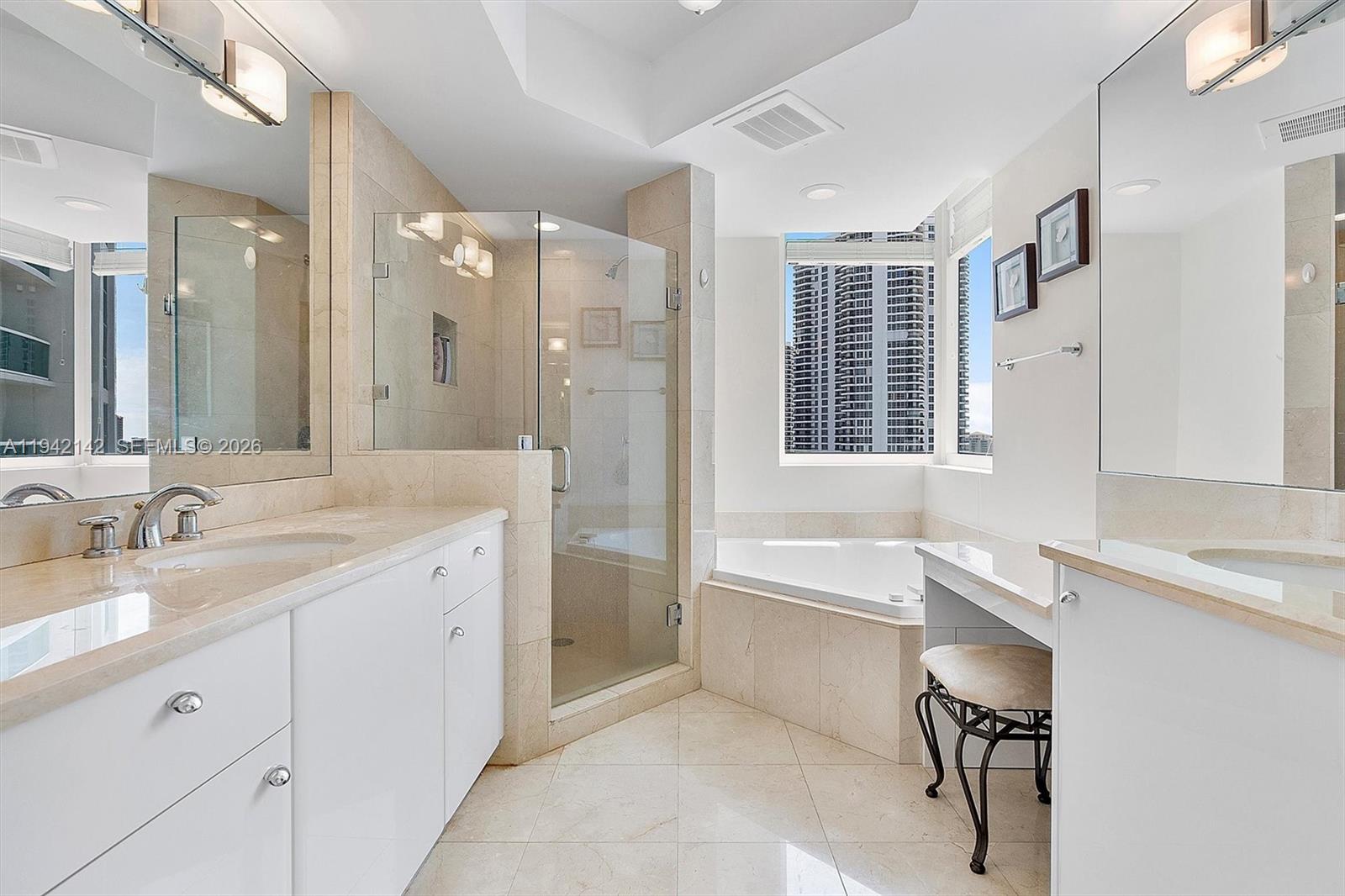 19400 Turnberry Way #1131, Aventura FL 33180