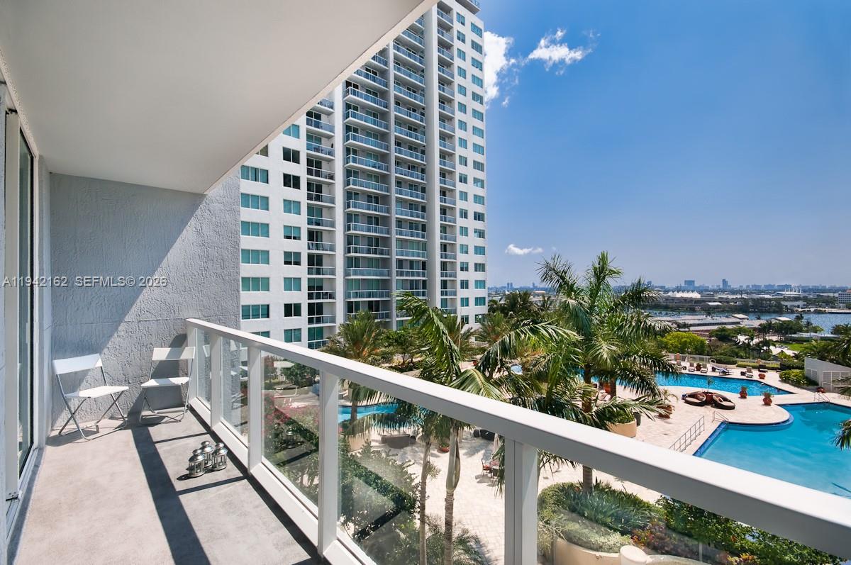 253 NE 2nd St #1107, Miami FL 33132