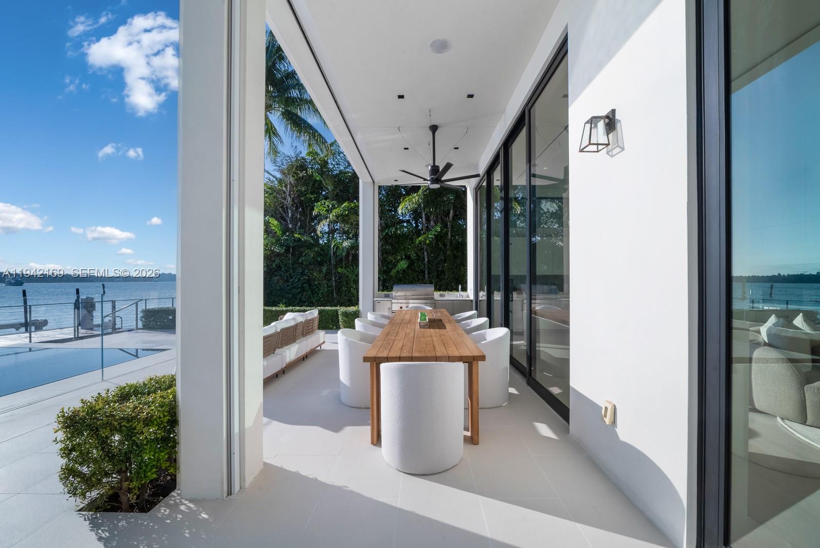 33 E Dilido Dr, Miami Beach FL 33139