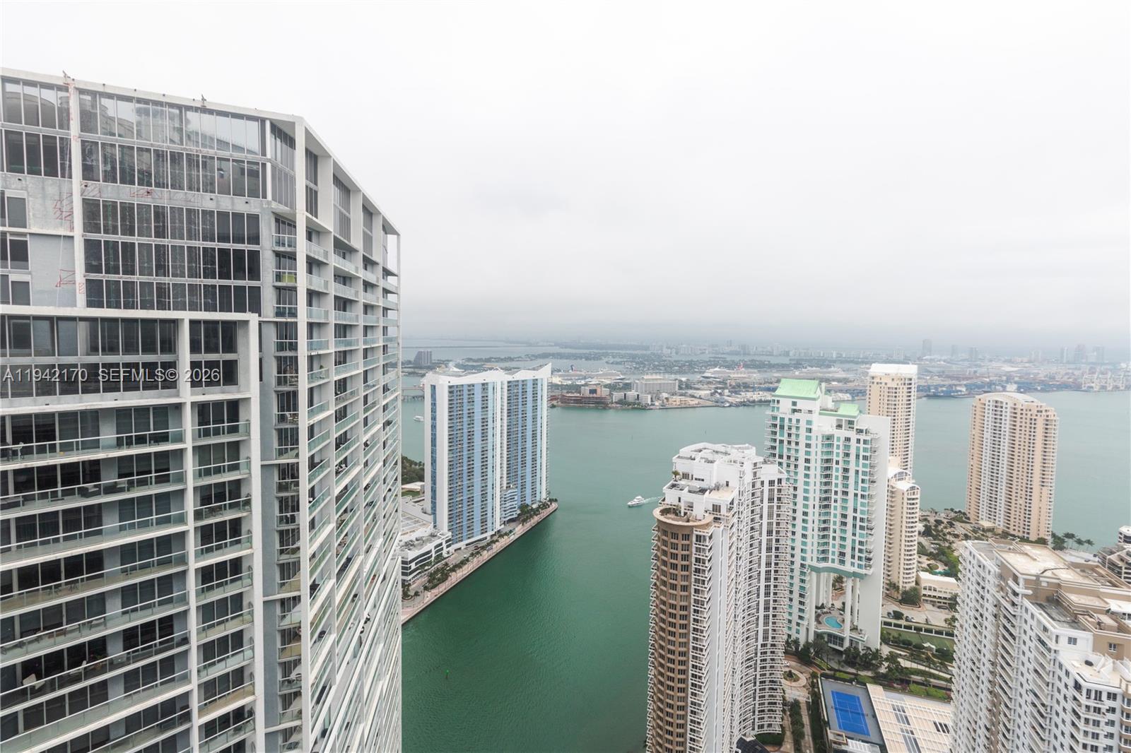Miami FL 33131 - A11942170