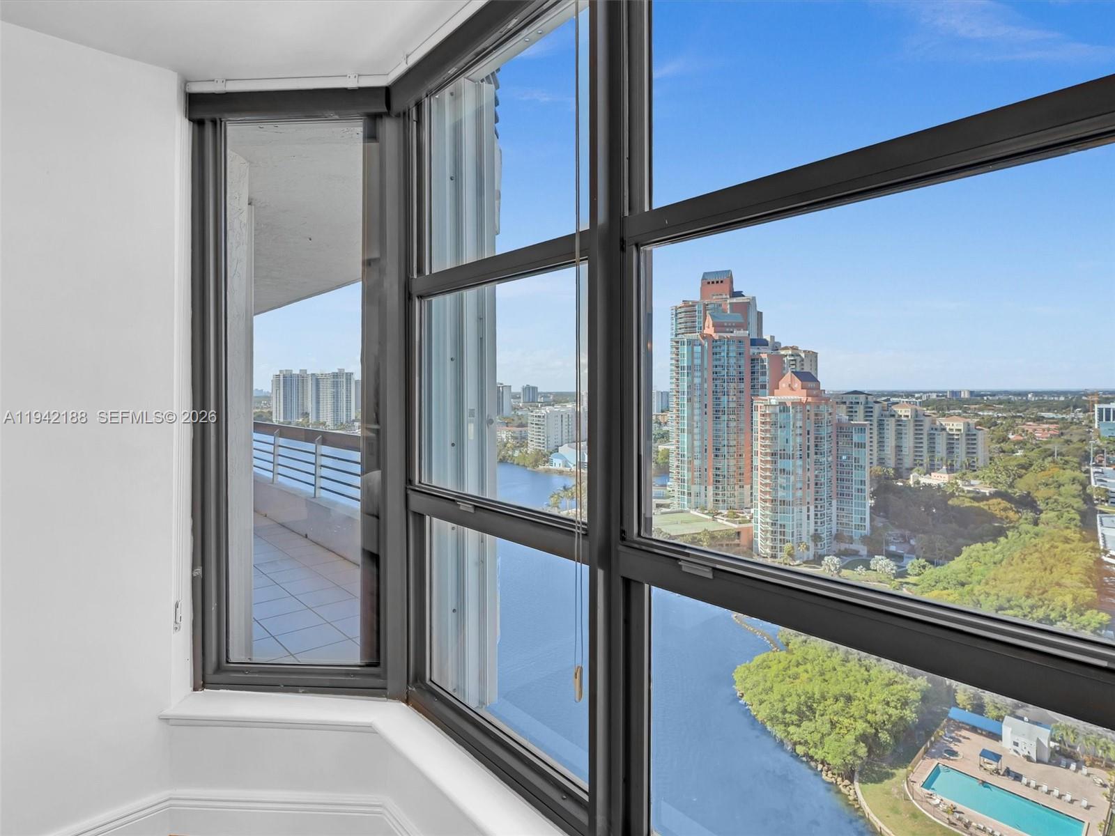 3530 Mystic Pointe Dr #2502, Aventura FL 33180