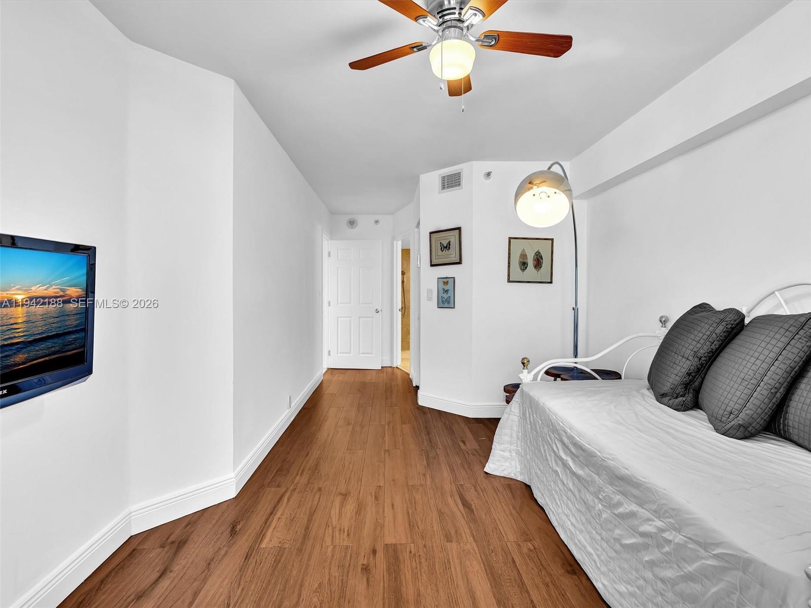 3530 Mystic Pointe Dr #2502, Aventura FL 33180