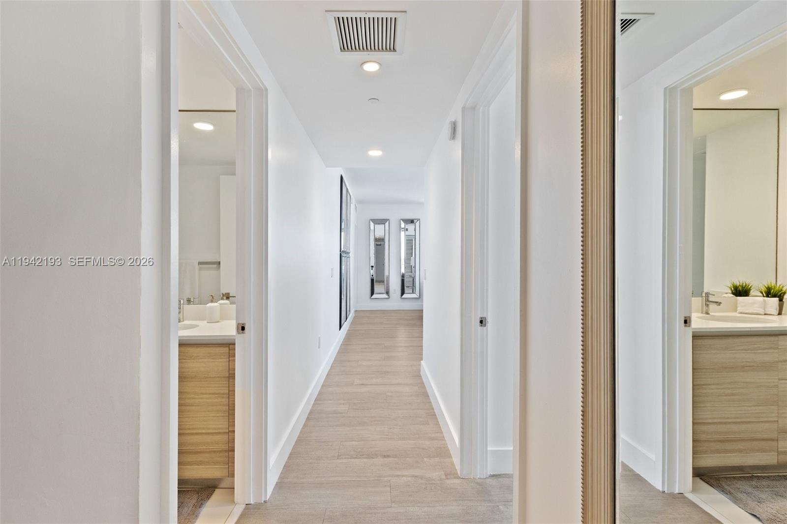 121 NE 34th St #1008, Miami FL 33137