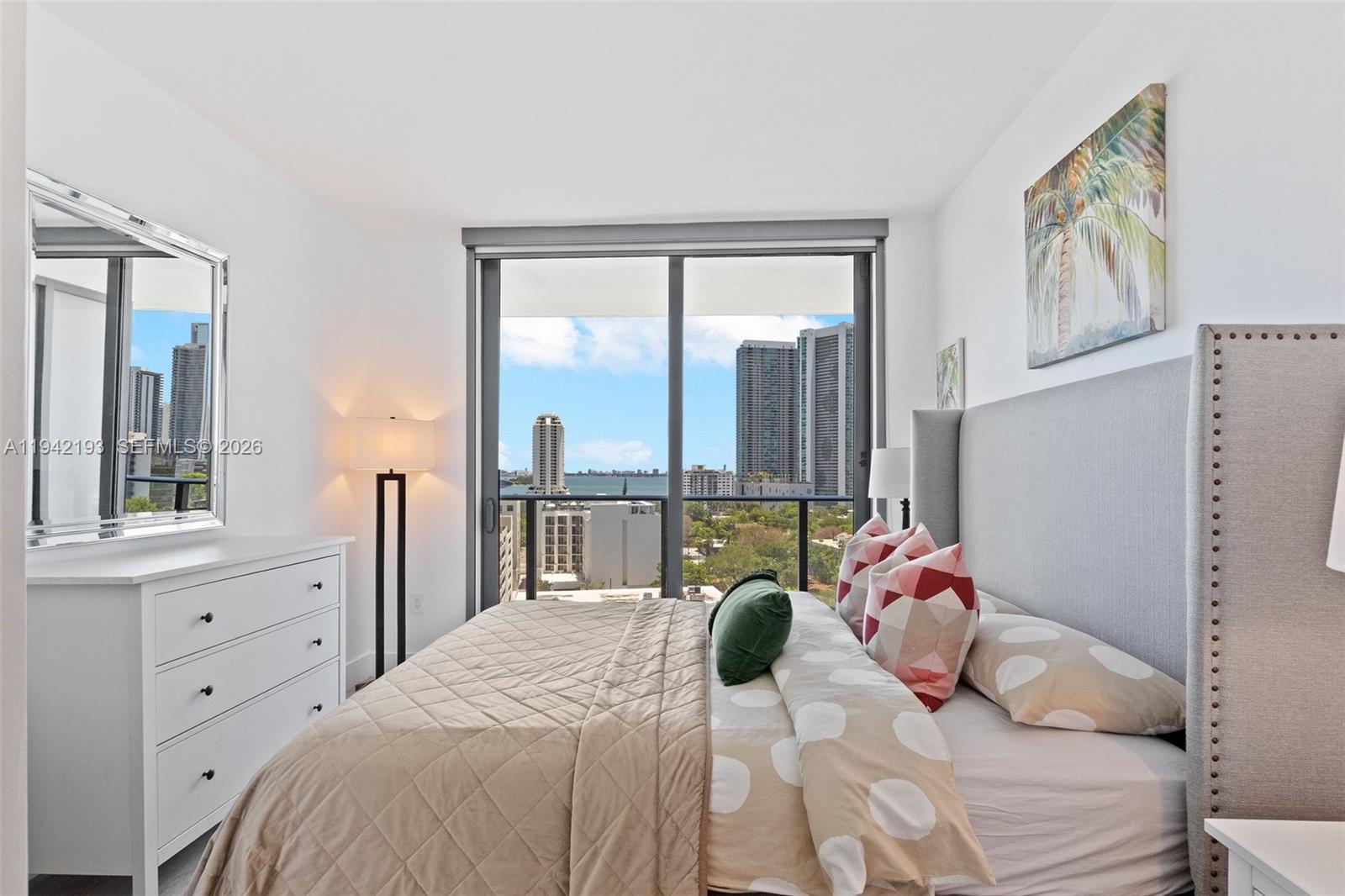 121 NE 34th St #1008, Miami FL 33137