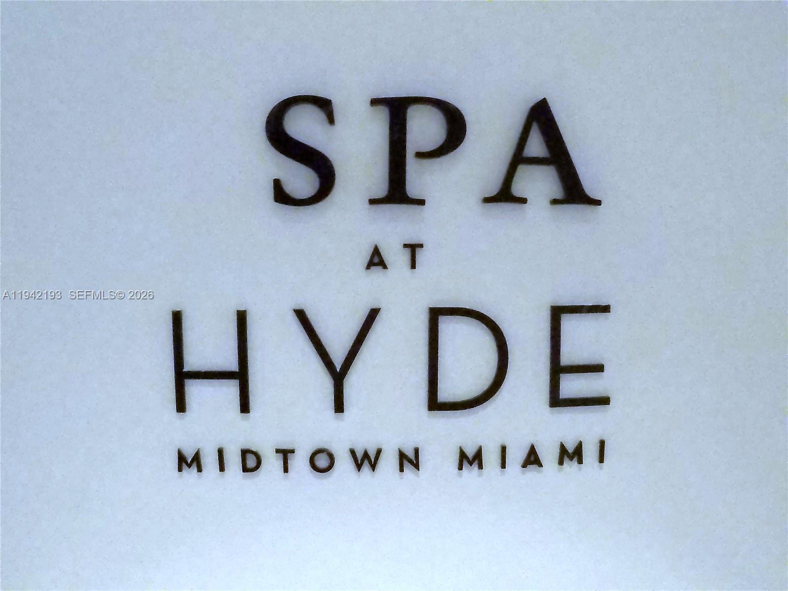 121 NE 34th St #1008, Miami FL 33137