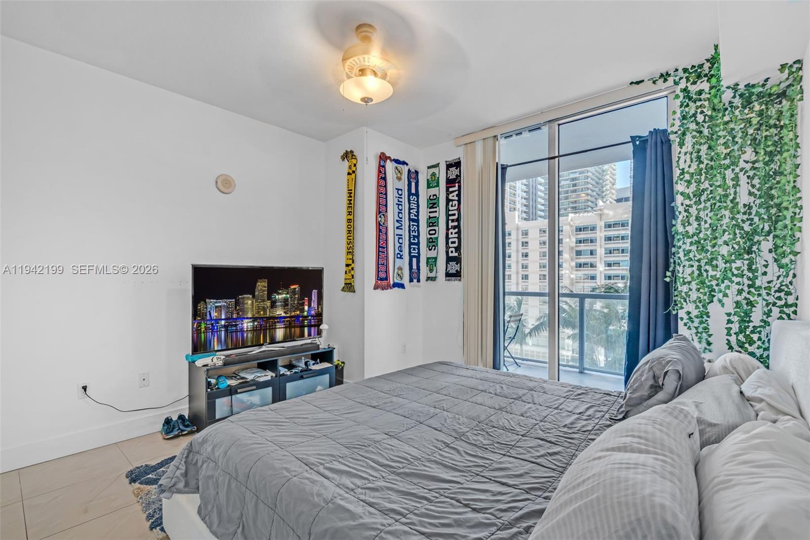 1111 SW 1st Ave #1217-N, Miami FL 33130