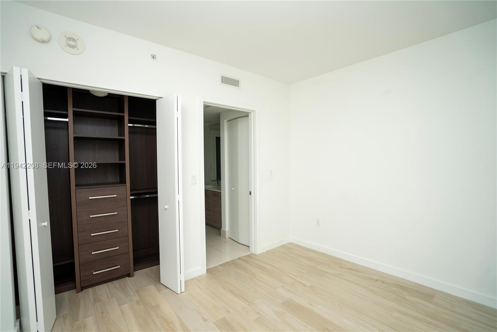 1300 S Miami Ave #1002, Miami FL 33130
