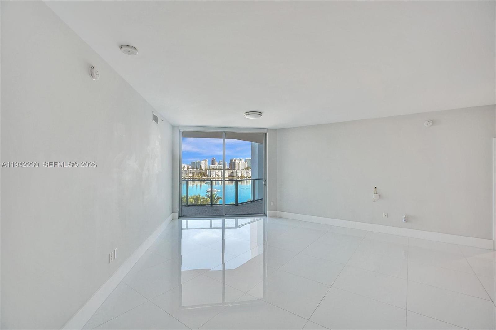 17301 Biscayne Blvd #708, North Miami Beach FL 33160