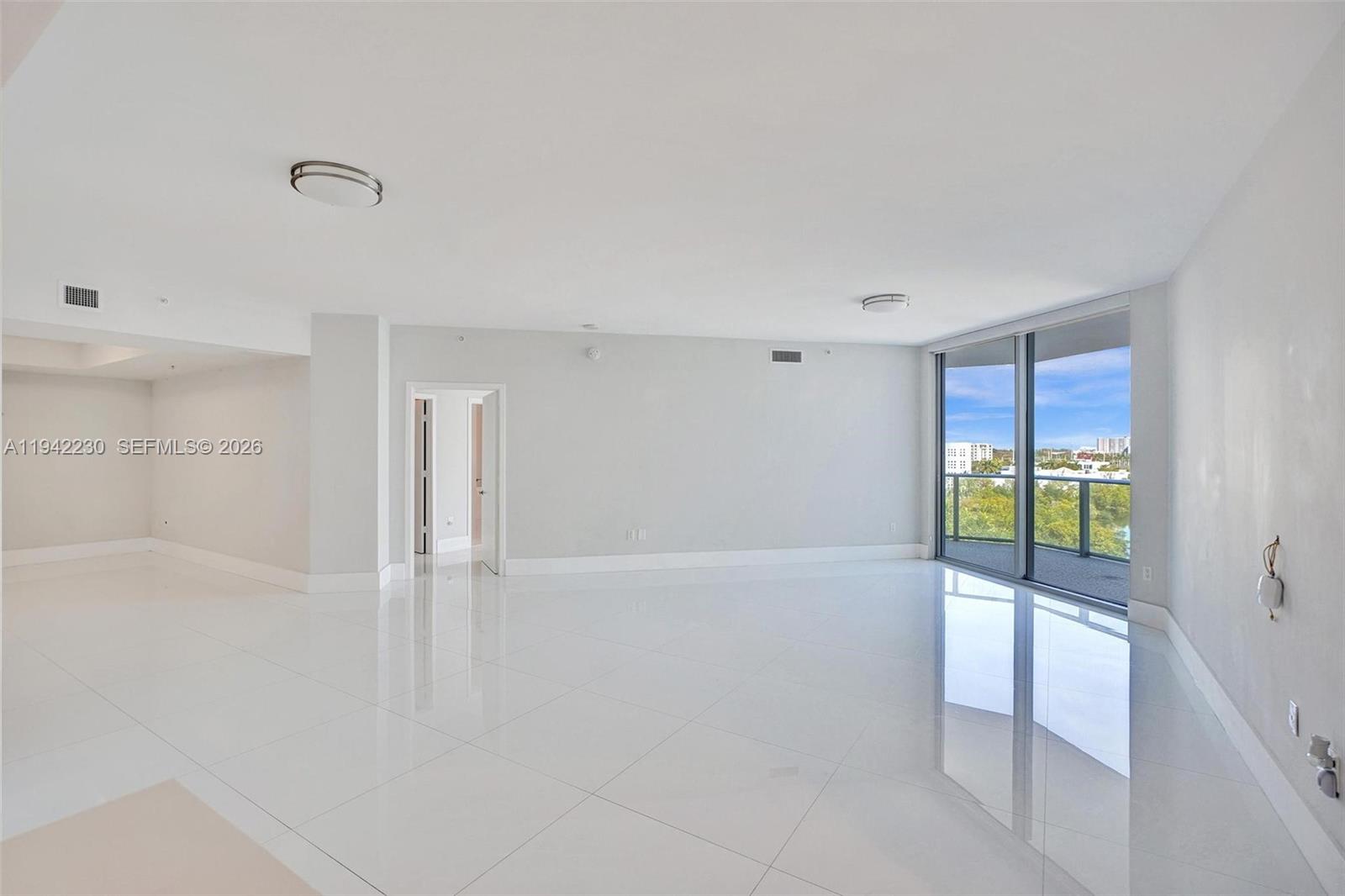 17301 Biscayne Blvd #708, North Miami Beach FL 33160