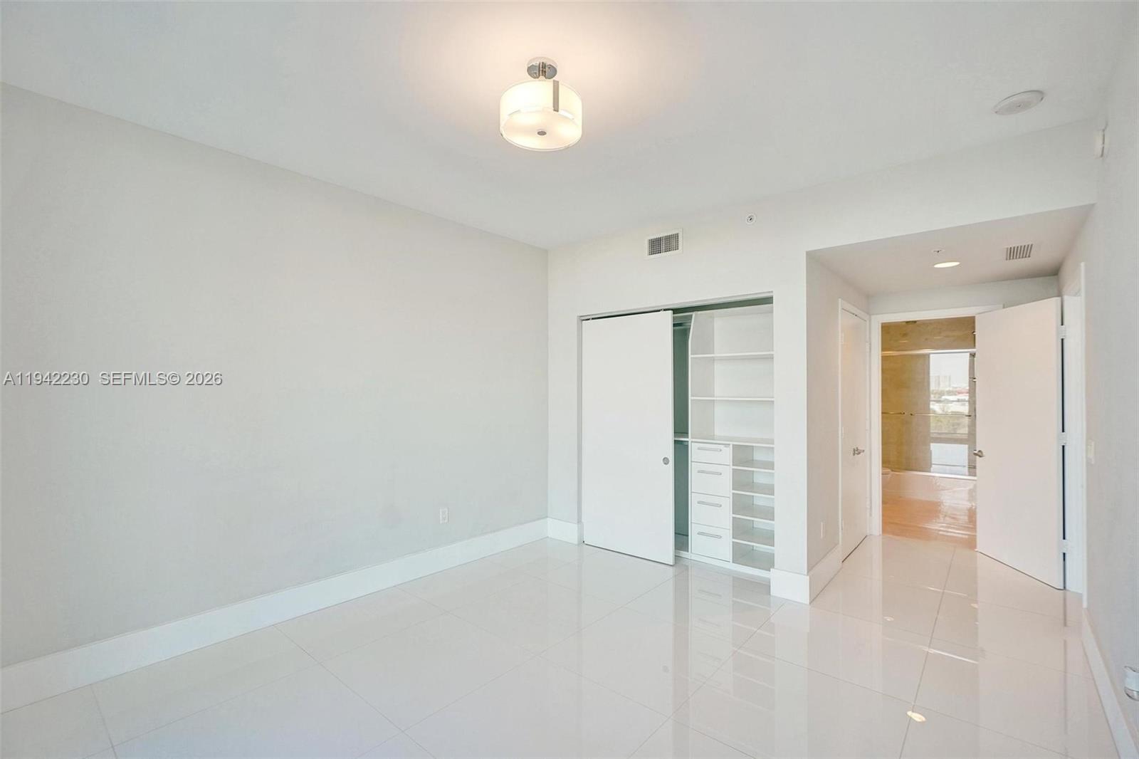 17301 Biscayne Blvd #708, North Miami Beach FL 33160