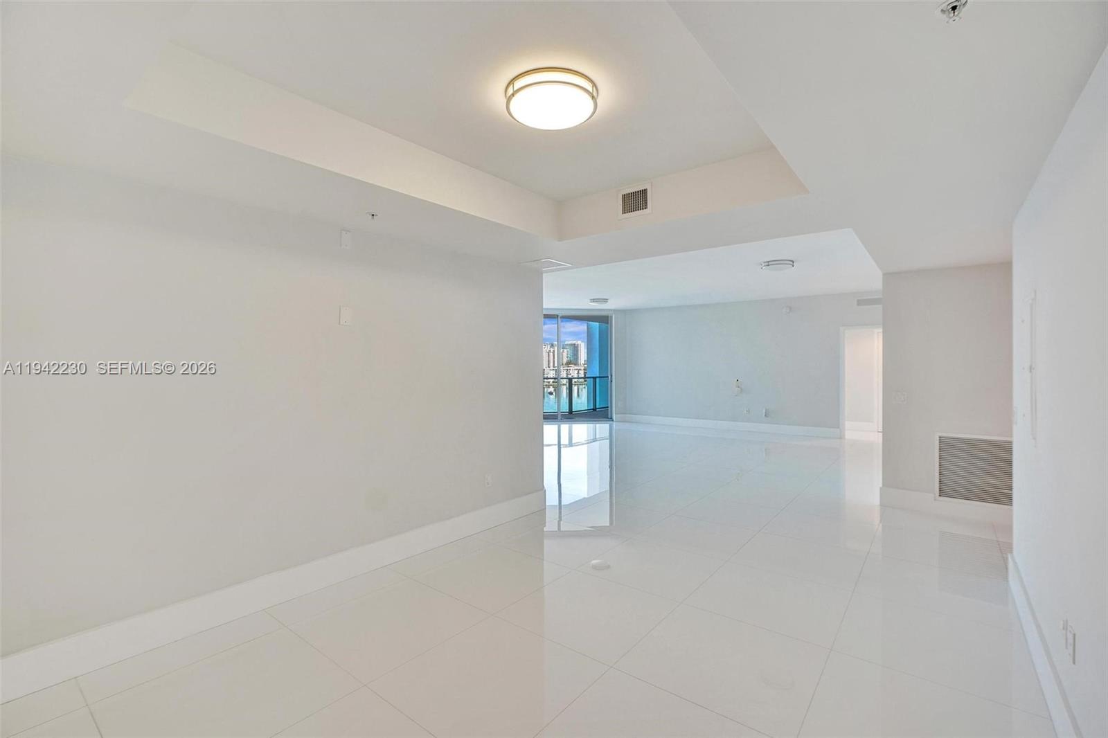17301 Biscayne Blvd #708, North Miami Beach FL 33160