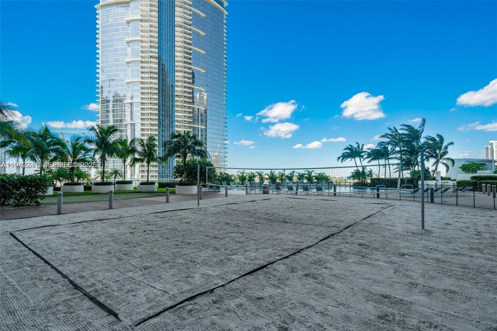 888 Biscayne Blvd #3601, Miami FL 33132