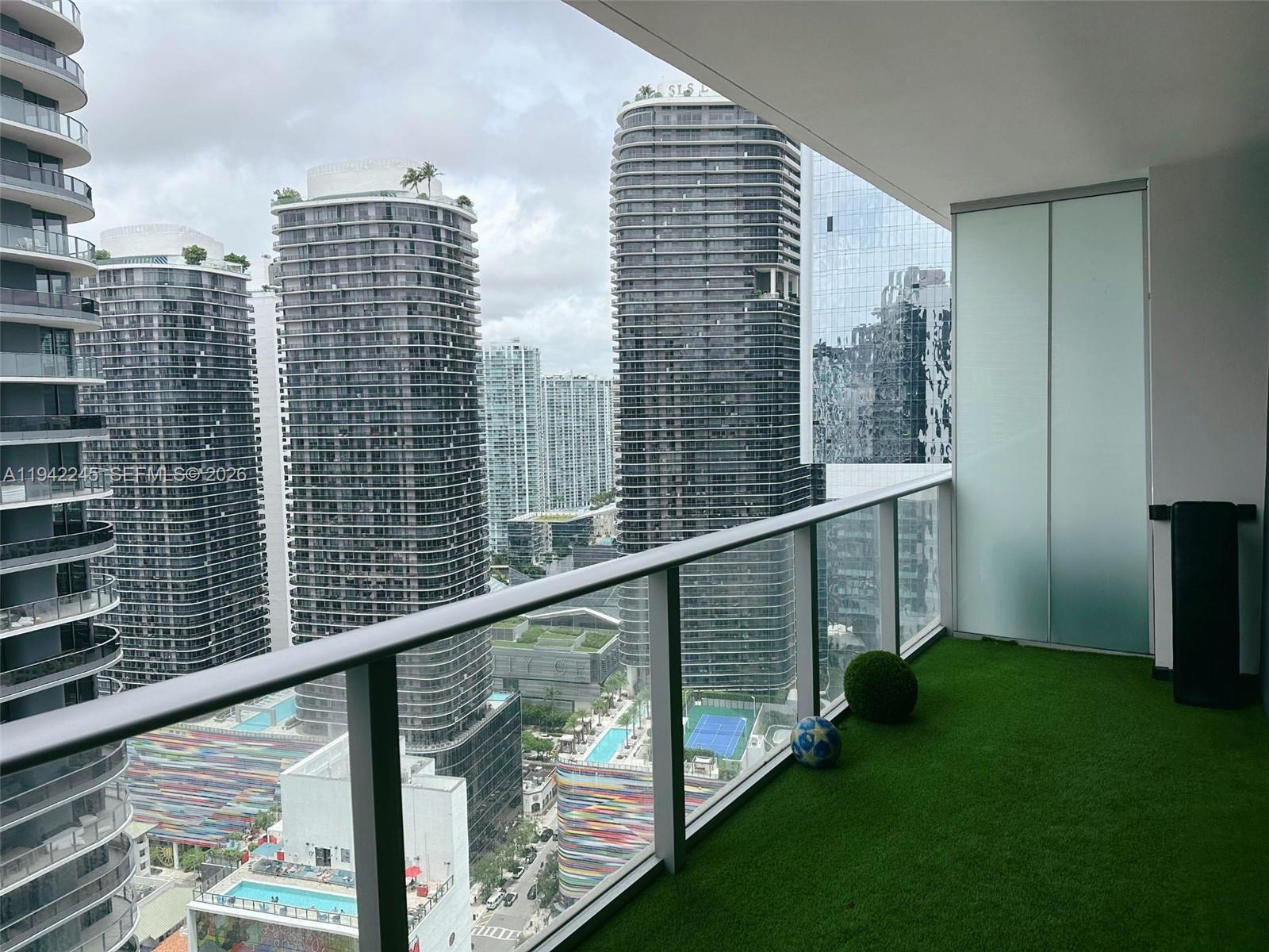 1010 Brickell Ave #3807, Miami FL 33131
