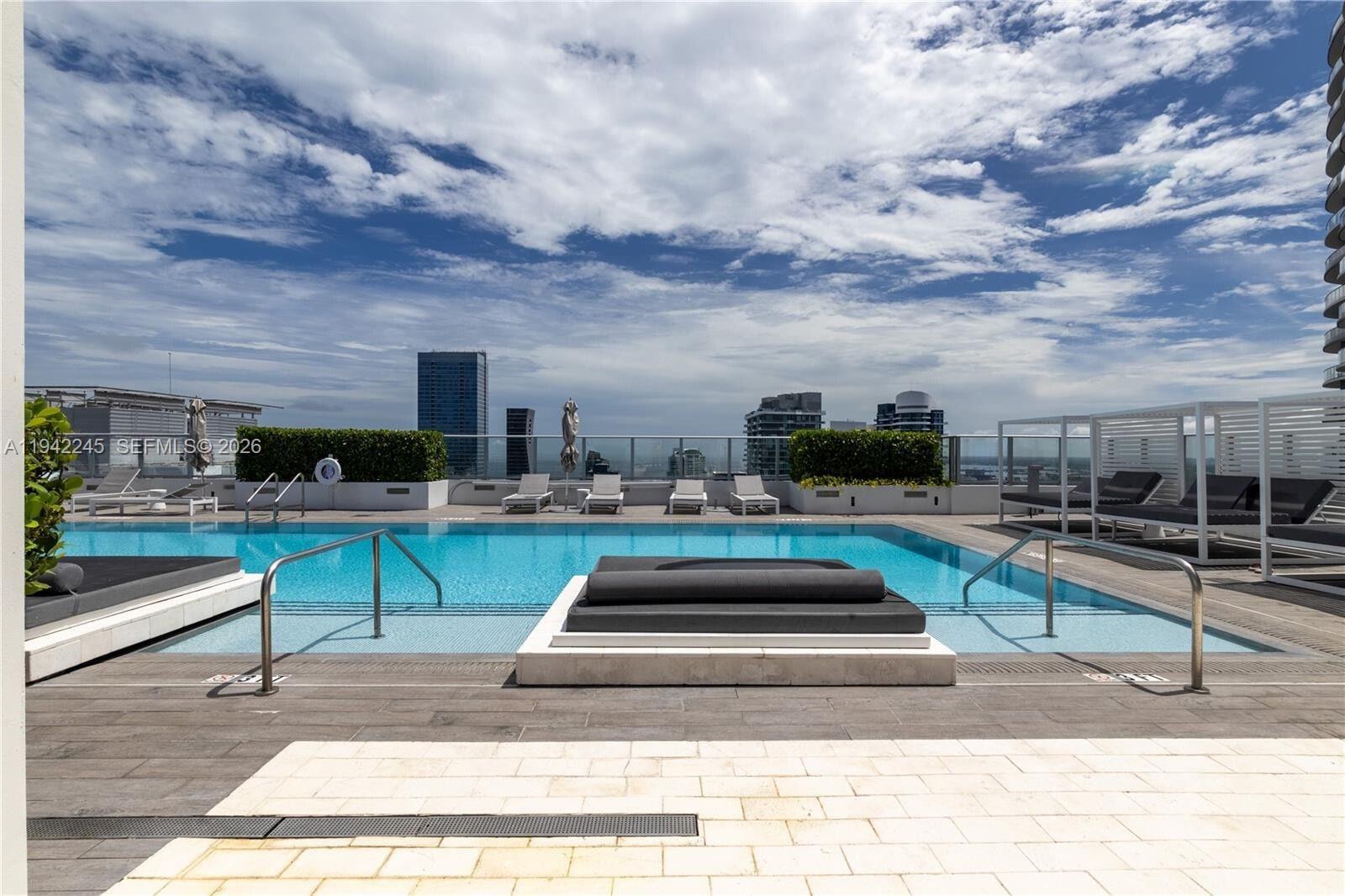 1010 Brickell Ave #3807, Miami FL 33131