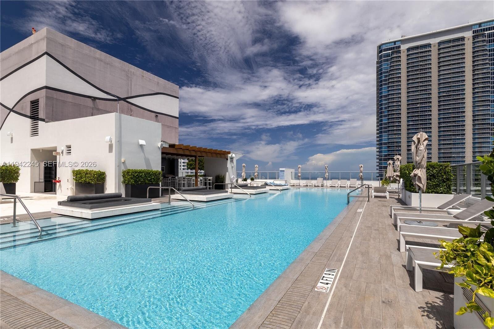 1010 Brickell Ave #3807, Miami FL 33131