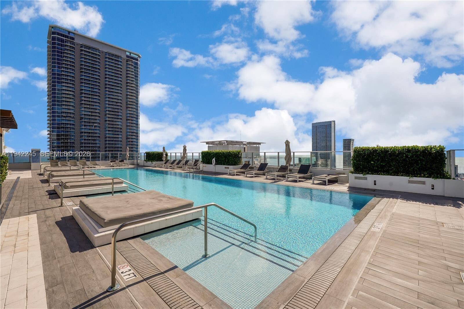 1010 Brickell Ave #3807, Miami FL 33131