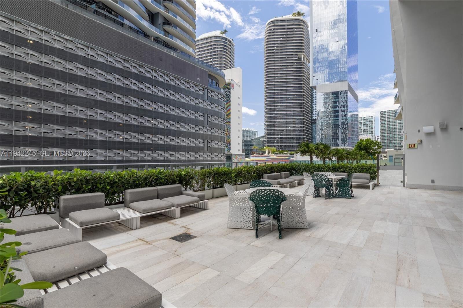 1010 Brickell Ave #3807, Miami FL 33131