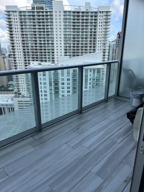 1300 Brickell Bay Dr #2802, Miami FL 33131