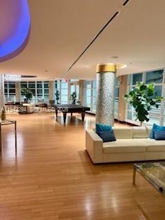 253 NE 2nd St #224, Miami FL 33132