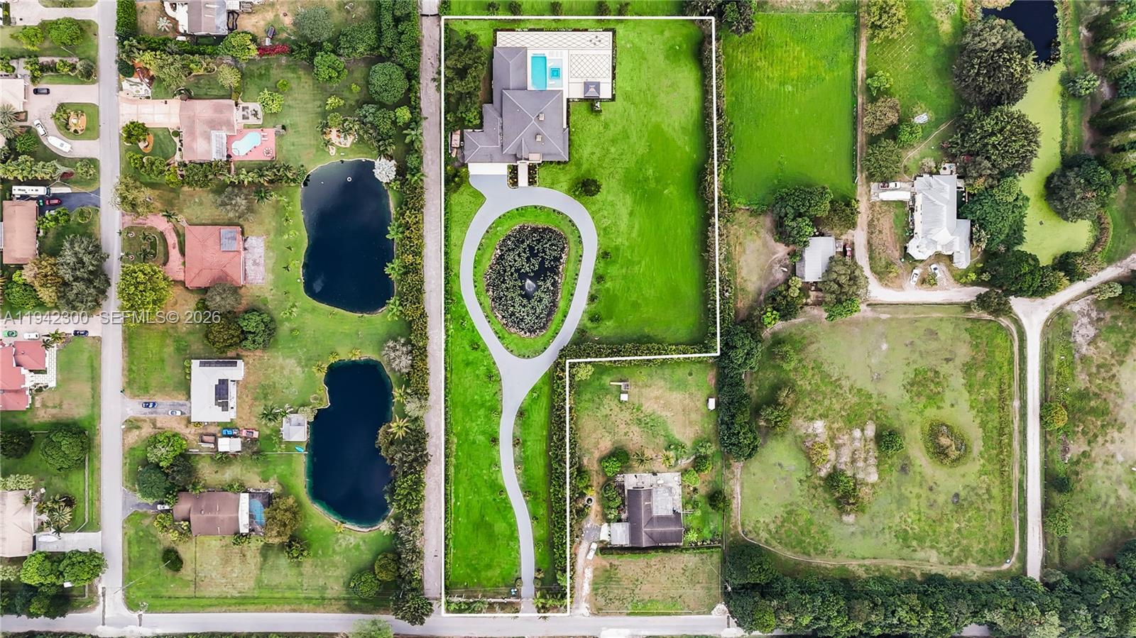 3320 SW 121st Ave, Davie FL 33330