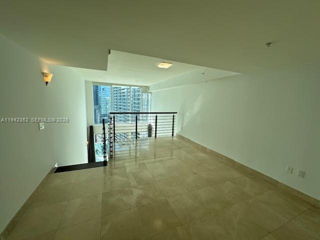 41 SE 5th St #2112, Miami FL 33131