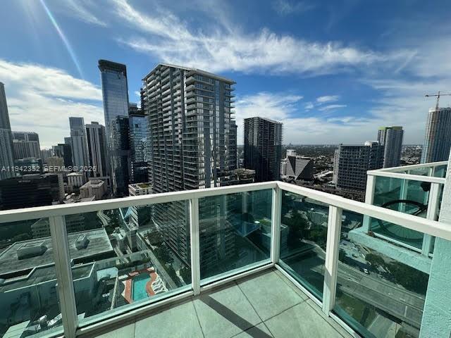 41 SE 5th St #2112, Miami FL 33131
