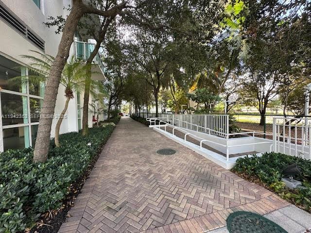 41 SE 5th St #2112, Miami FL 33131
