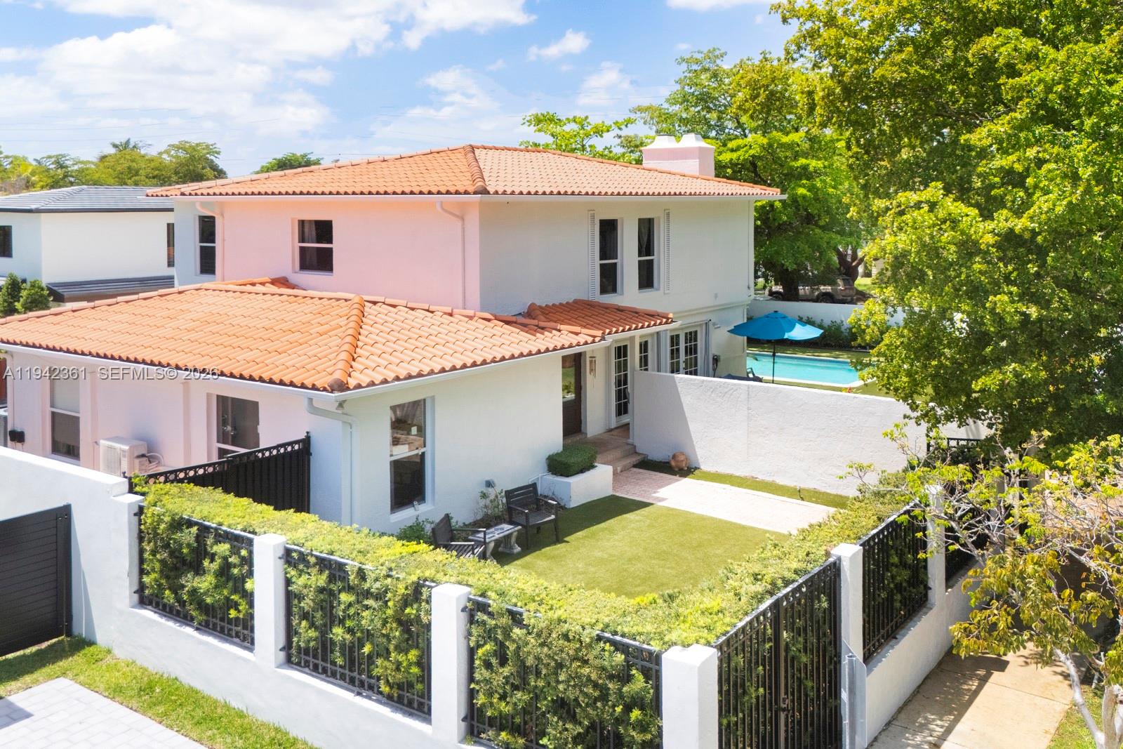 360 SW 28th Rd, Miami FL 33129