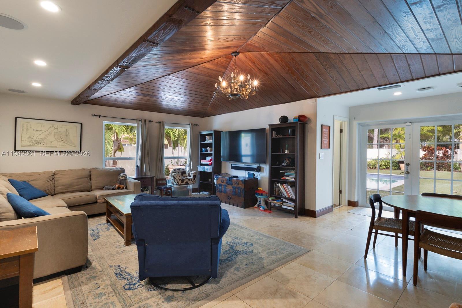 360 SW 28th Rd, Miami FL 33129