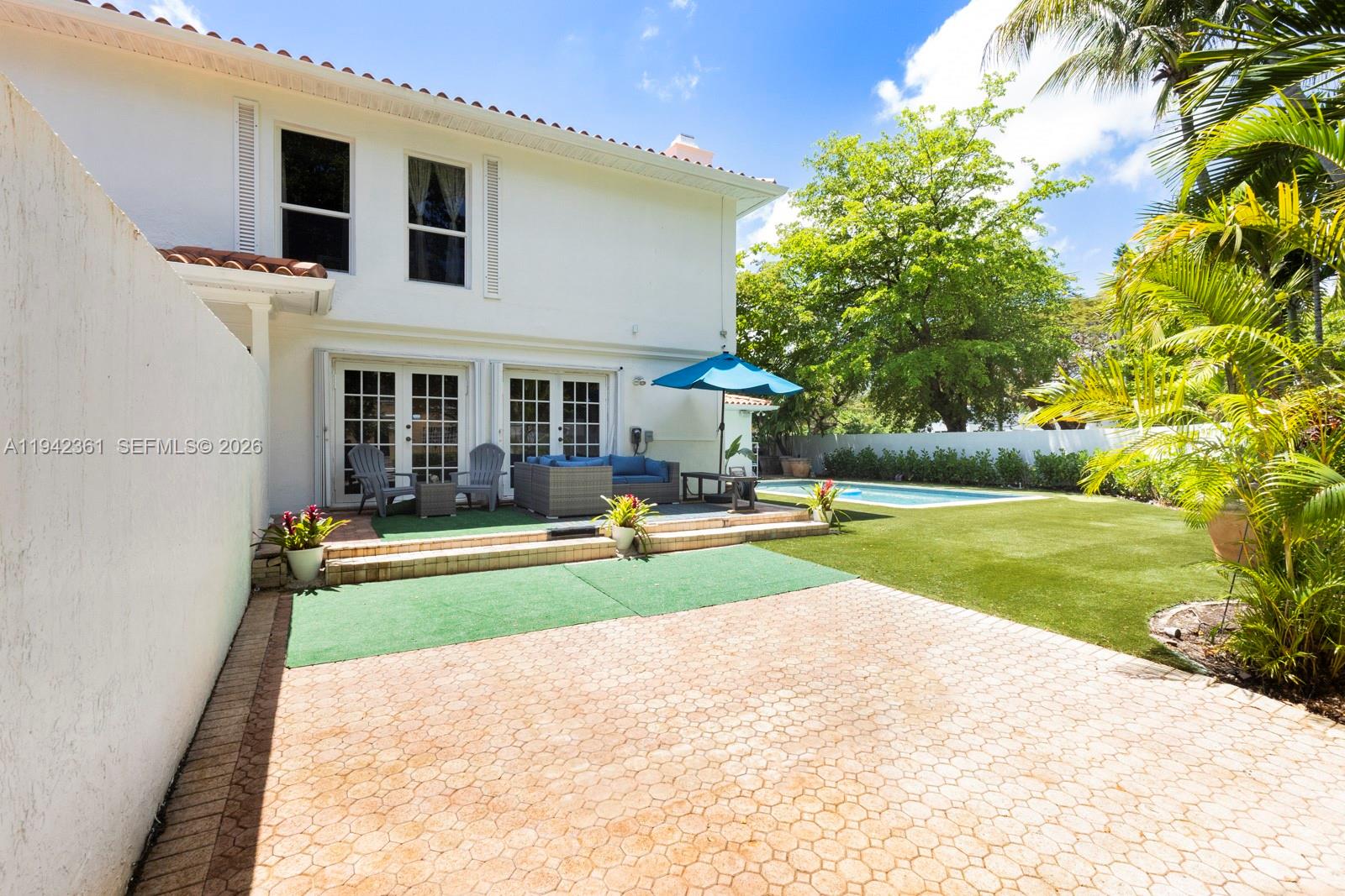 360 SW 28th Rd, Miami FL 33129