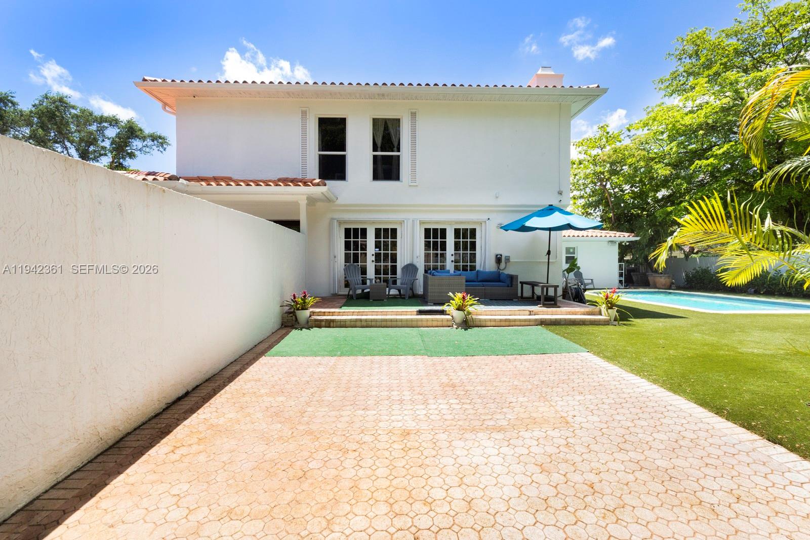 360 SW 28th Rd, Miami FL 33129
