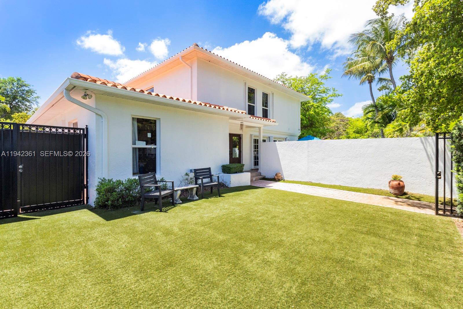 360 SW 28th Rd, Miami FL 33129