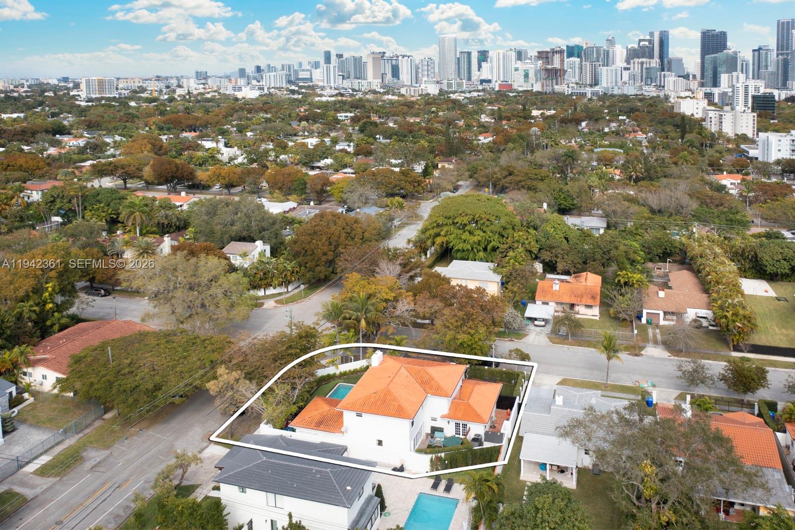 360 SW 28th Rd, Miami FL 33129