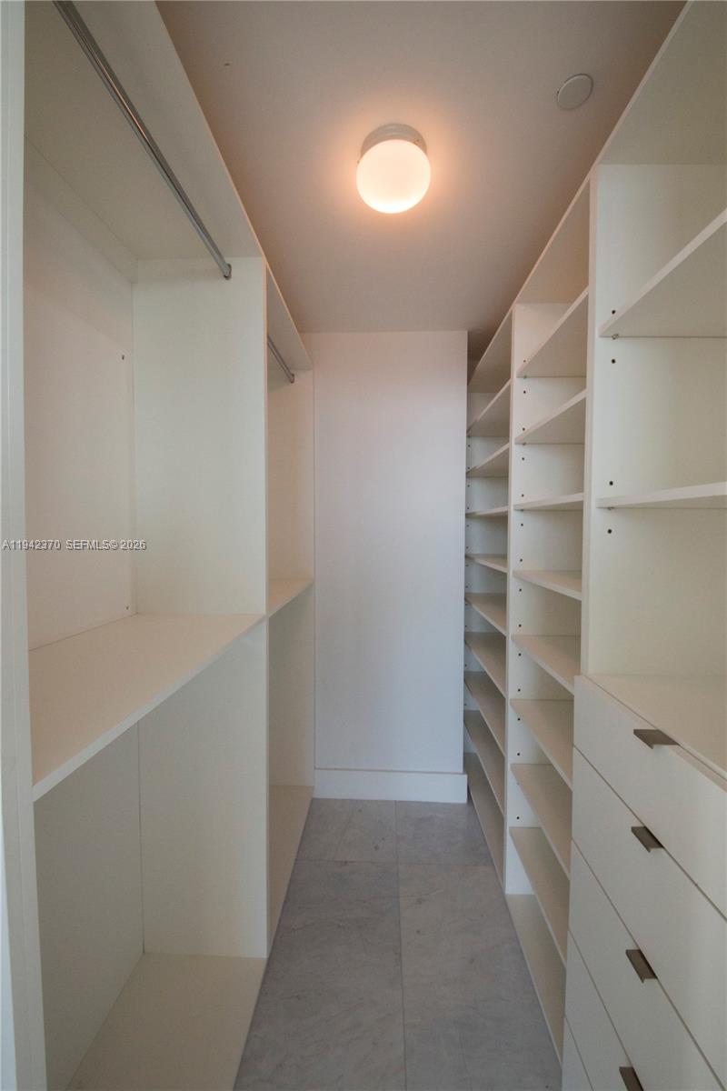 1300 S Miami Ave #4706, Miami FL 33130