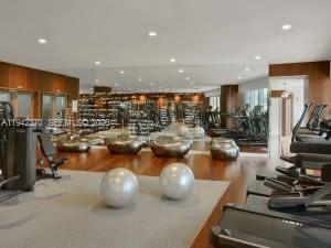 1300 S Miami Ave #4706, Miami FL 33130